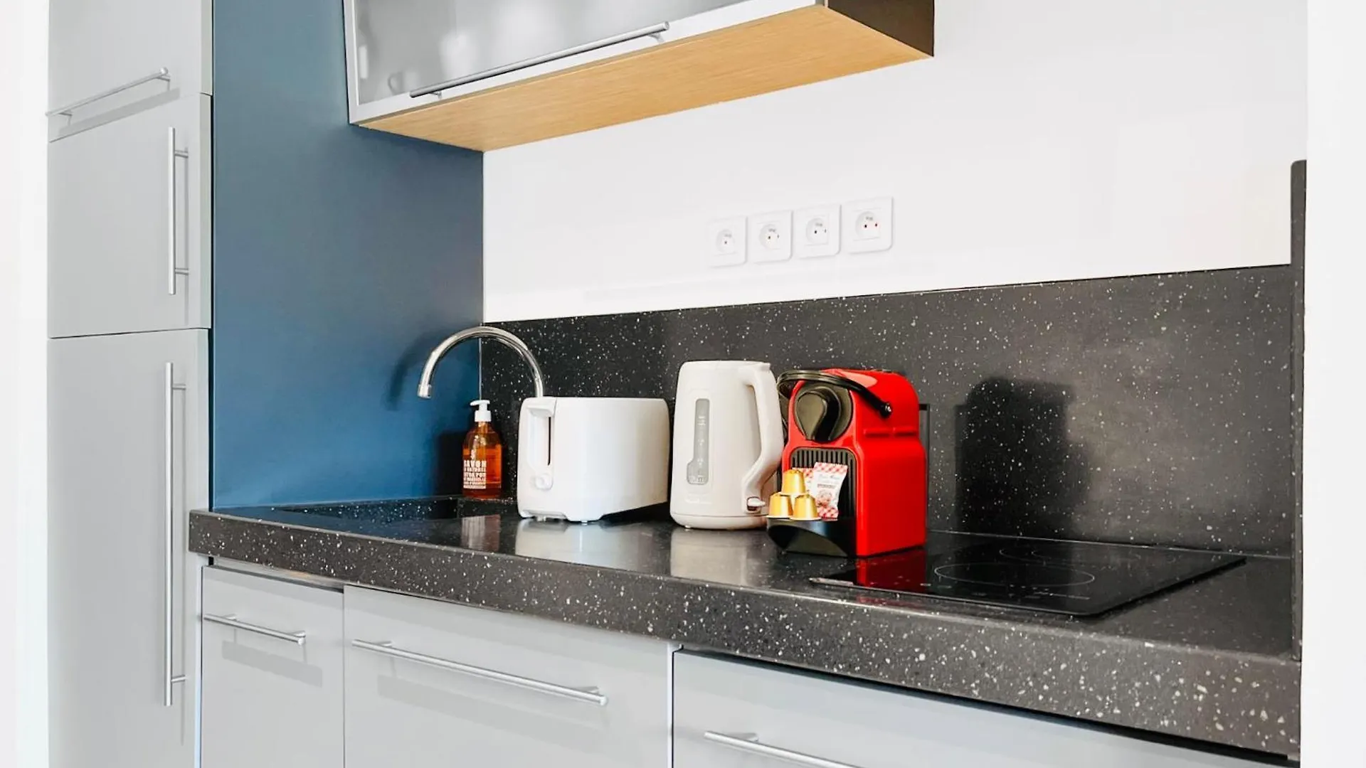 Le Terrazur - Logement 4 Personnes Cannes 0*,